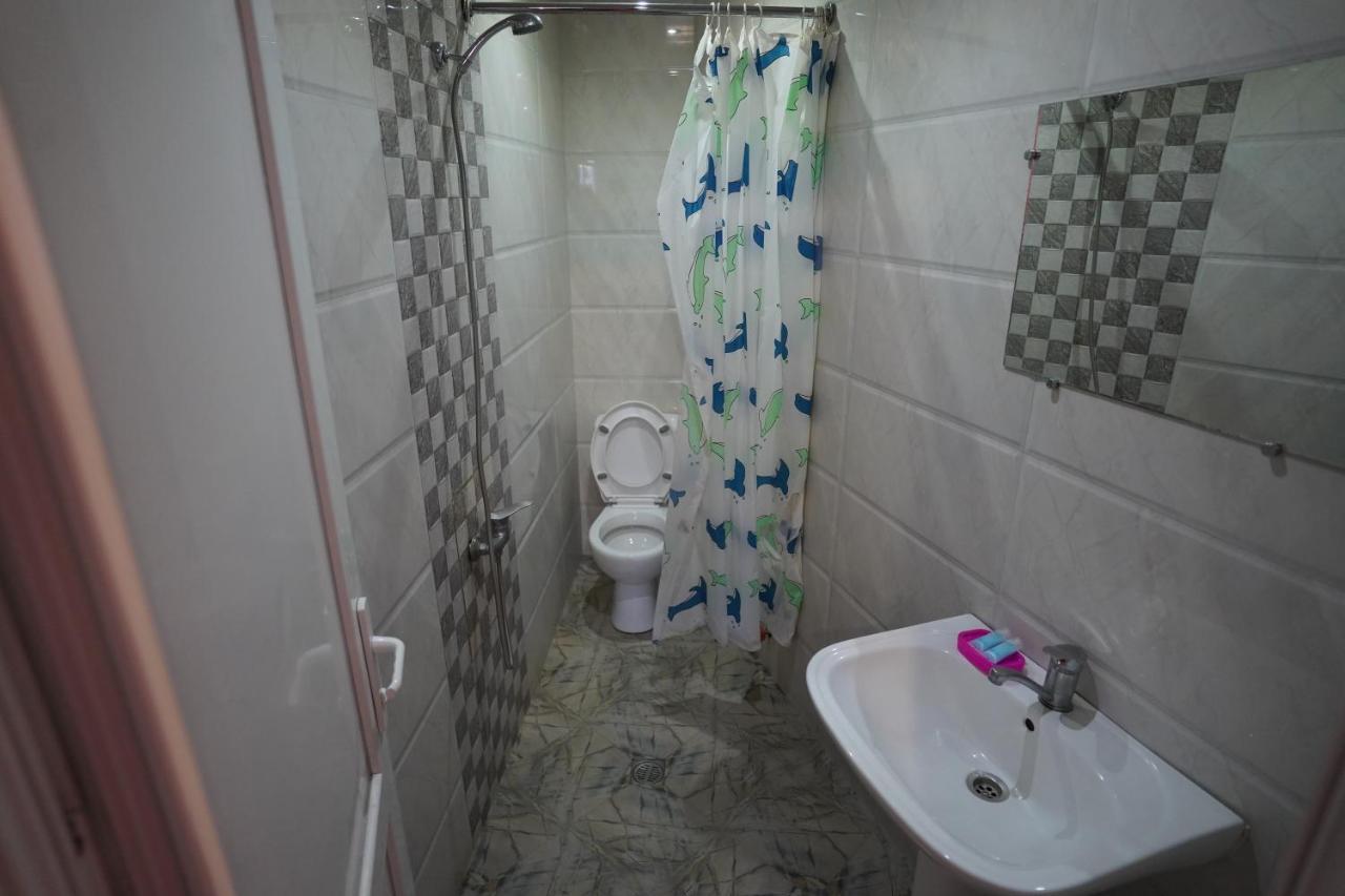 Imperator 1 Hotel Кутаиси Экстерьер фото