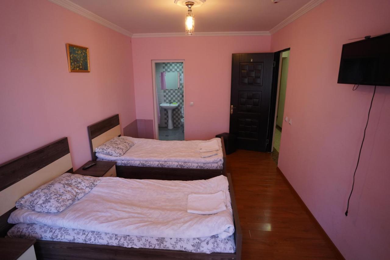 Imperator 1 Hotel Кутаиси Экстерьер фото